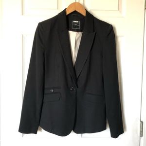 “Next” long sleeved women’s blazer